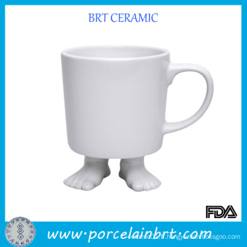 Forme Intégrale Feet Standing Ceramic DIY White